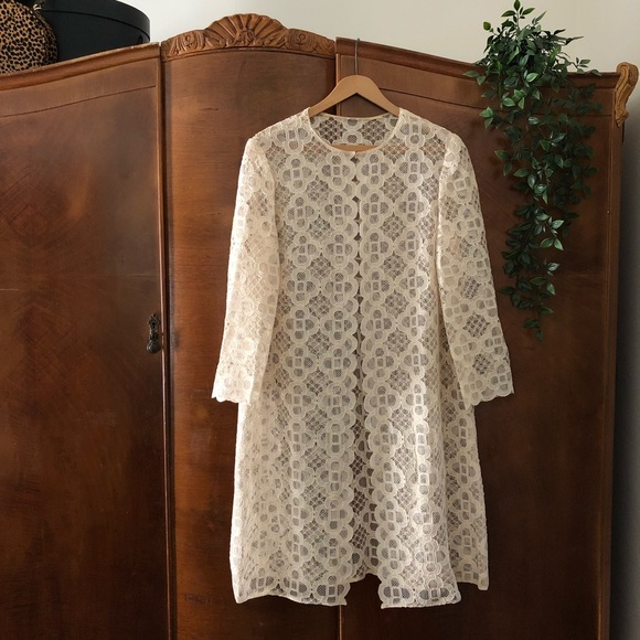 SOLD Vintage 60’s Ivory Lace Swing Overcoat M - Picture 2 of 6
